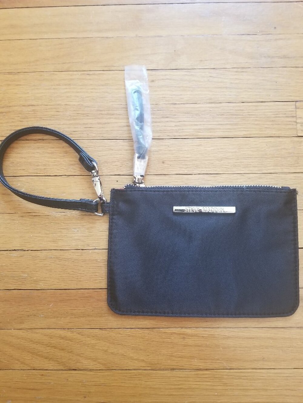 Steve Madden Wristlet Purse Zipper Bag New!
